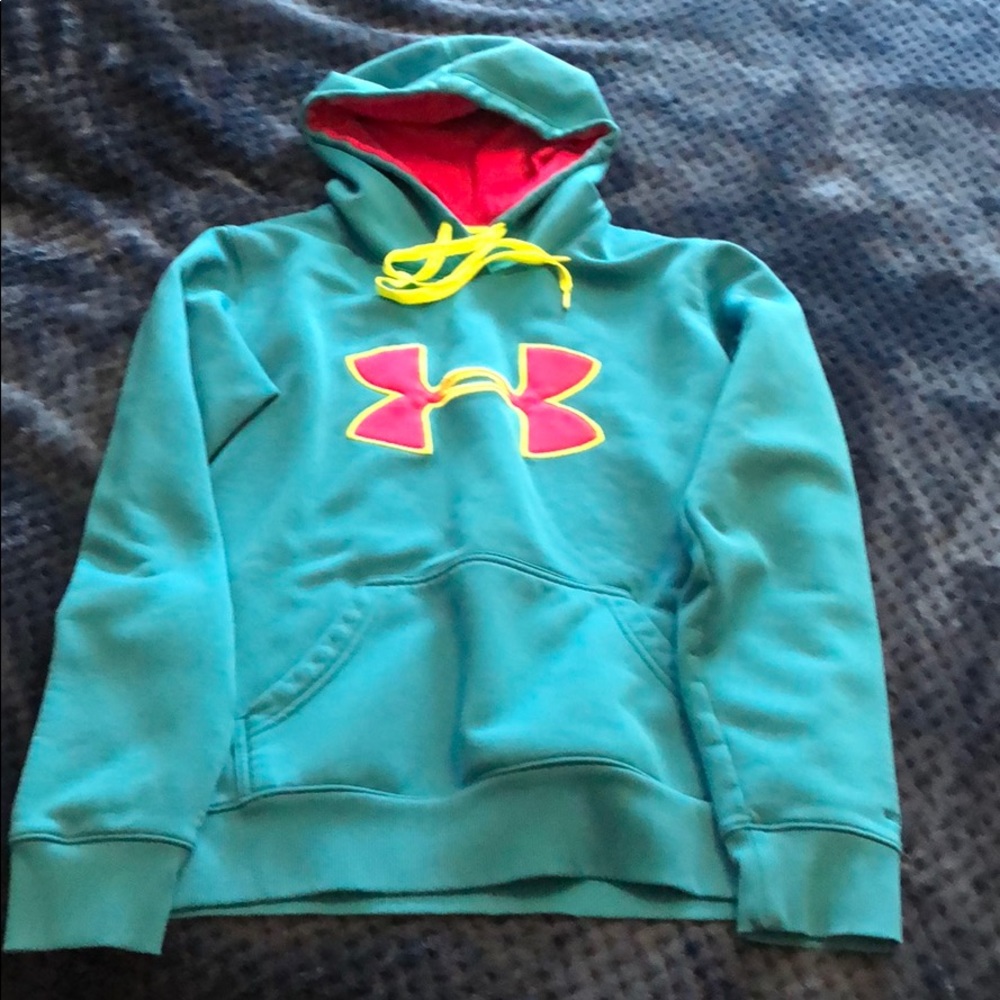 Women’s size S UA hoodie